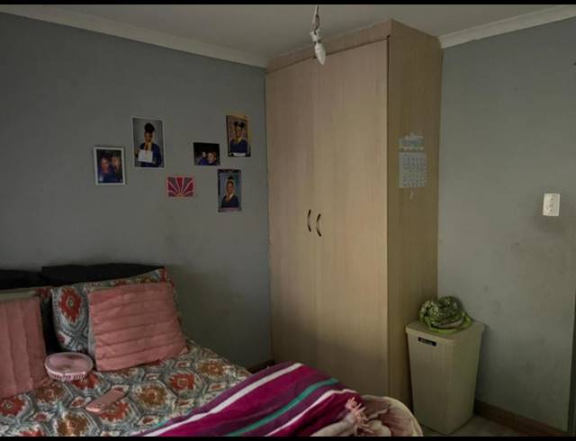 3 BEDROOM HOUSE FOR SALE IN KARENPARK